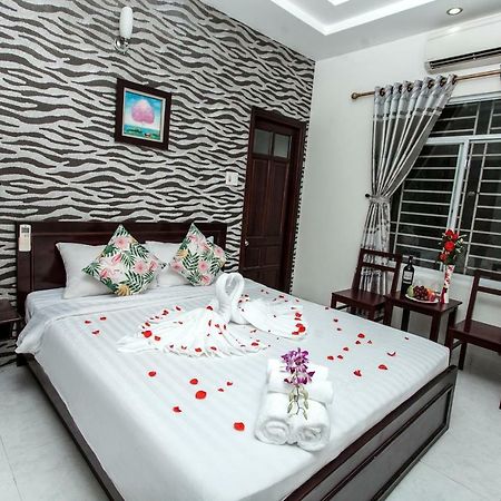 Bonanza Hotel Дананг Екстериор снимка